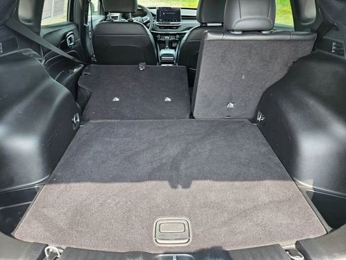 Used 2025 Jeep Compass Trailhawk AWD/4WD image 15