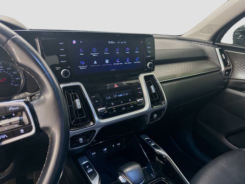 Used 2021 Kia Sorento SX AWD/4WD image 26