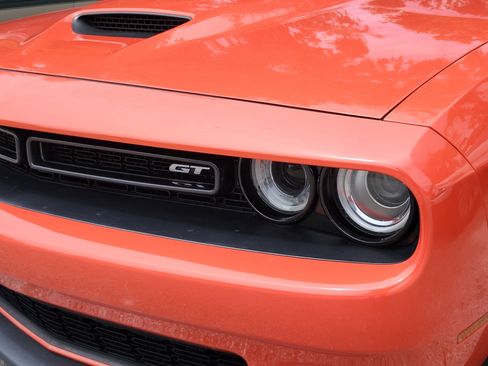 Used 2021 Dodge Challenger GT RWD image 12
