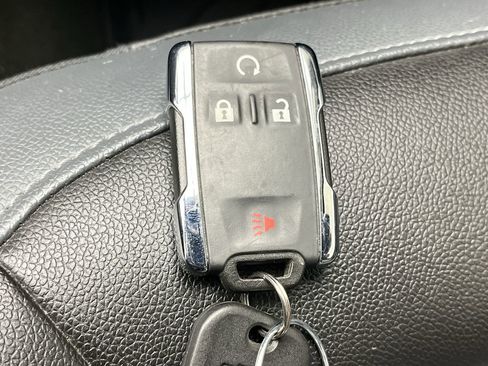 Used 2018 Chevrolet Colorado Z71 image 25