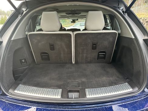 Used 2017 Acura MDX w/ Technology & Entertainment image 28