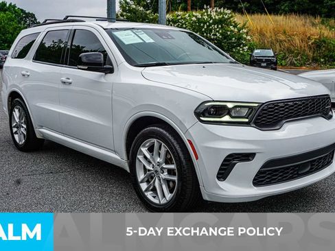 Used 2024 Dodge Durango GT RWD image 4
