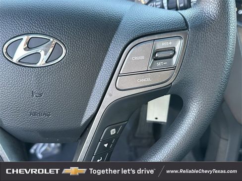 Used 2017 Hyundai Santa Fe Sport image 15