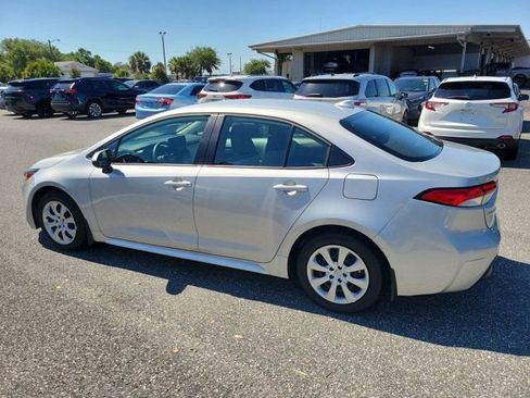 Used 2025 Toyota Corolla LE FWD image 13