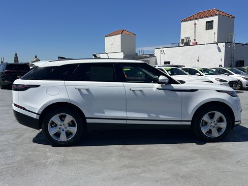 Used 2021 Land Rover Range Rover Velar S AWD/4WD image 9