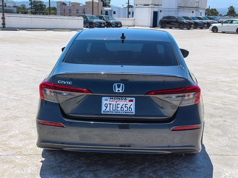 Used 2024 Honda Civic LX image 5