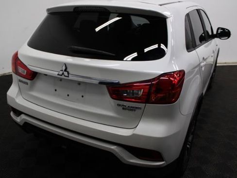Used 2018 Mitsubishi Outlander Sport ES image 6