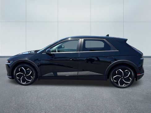 Certified 2024 Hyundai Ioniq 5 SEL RWD image 3