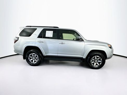Used 2024 Toyota 4Runner TRD Off-Road Premium AWD/4WD image 11