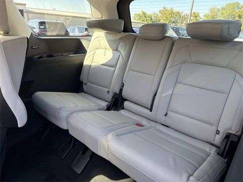 New 2025 Lincoln Navigator Reserve image 20