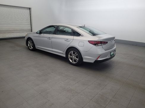 Used 2019 Hyundai Sonata SEL w/ Tech Package 02 FWD image 3