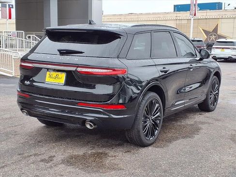 New 2026 Lincoln Corsair Grand Touring w/ Jet Appearance Package AWD/4WD image 2