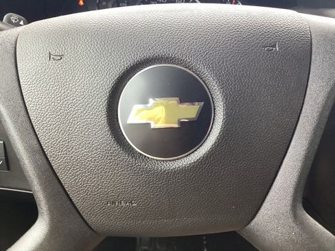 New 2025 Chevrolet Express 2500 image 25