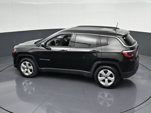 Used 2021 Jeep Compass Latitude FWD image 28