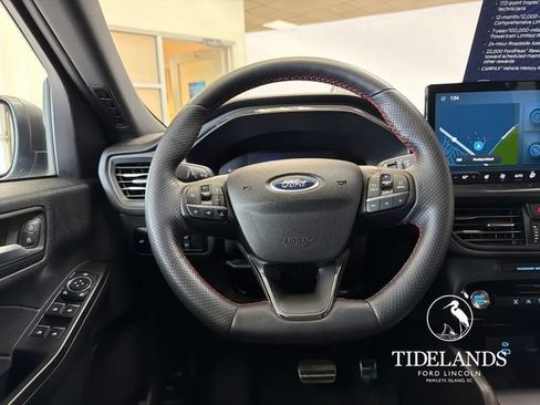 Certified 2023 Ford Escape ST-Line w/ Tech Pack #1 AWD/4WD image 18