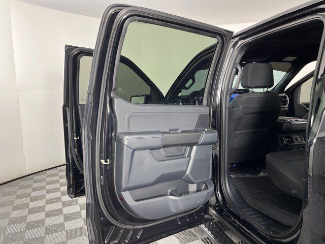 Used 2022 Ford F150 XLT w/ Equipment Group 302A High AWD/4WD image 38