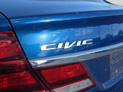 Used 2015 Honda Civic EX image 5