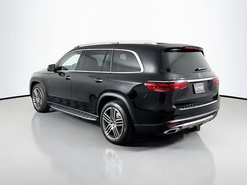 Used 2026 Mercedes-Benz GLS 450 4MATIC image 5
