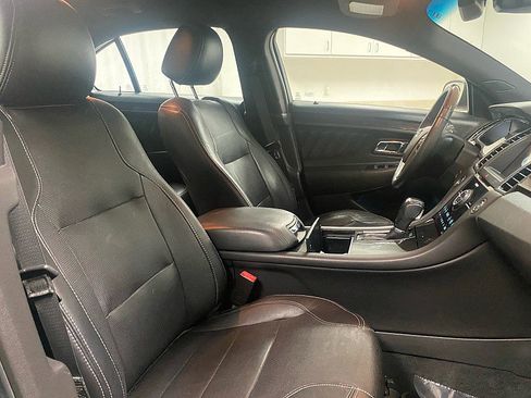 Used 2017 Ford Taurus Limited w/ Driver Assist Package image 14