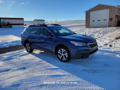 Used 2021 Subaru Outback Limited w/ Popular Package #2 image 2
