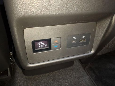 Certified 2023 Nissan Rogue SL w/ SL Premium Package image 11