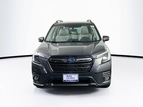 Used 2023 Subaru Forester Limited AWD/4WD image 2