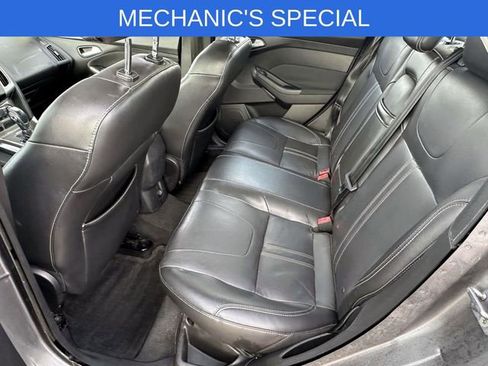 Used 2012 Ford Focus SEL image 11