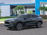 New 2026 Chevrolet Trax LT w/ LT Convenience Package image 2