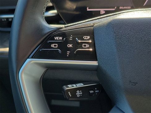 Certified 2025 Audi Q5 Premium Plus w/ Premium Plus image 9