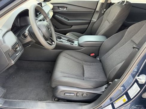 Used 2023 Honda Accord EX image 26
