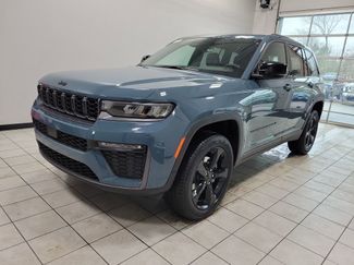 New 2026 Jeep Grand Cherokee Limited w/ Limited Altitude Package AWD/4WD video 2