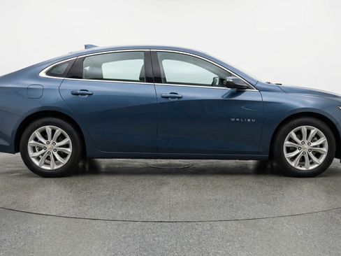 Used 2024 Chevrolet Malibu LT image 11