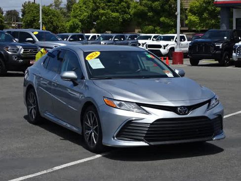 Certified 2024 Toyota Camry XLE FWD image 2