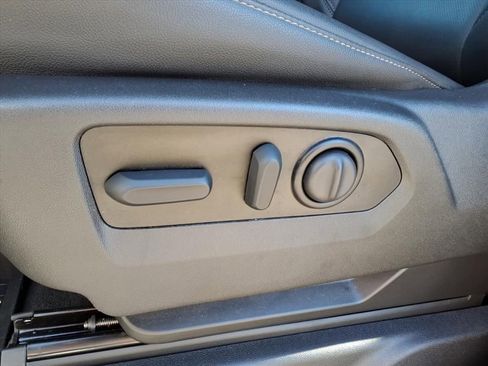 Used 2022 Chevrolet Silverado 2500 LTZ w/ LTZ Plus Package image 10