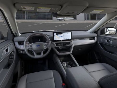 New 2026 Ford Explorer Active w/ Active Comfort Package image 9