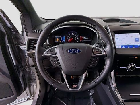 Used 2020 Ford Edge ST w/ Cold Weather Package AWD/4WD image 36