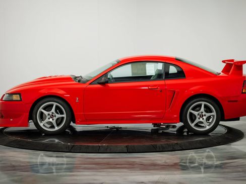 Used 2000 Ford Mustang Cobra RWD image 17