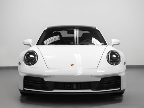 Certified 2026 Porsche 911 Carrera 4S AWD/4WD image 8