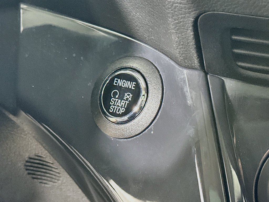 Used 2013 Ford Escape Titanium AWD/4WD image 16