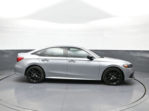 Certified 2023 Honda Civic Sport image 5