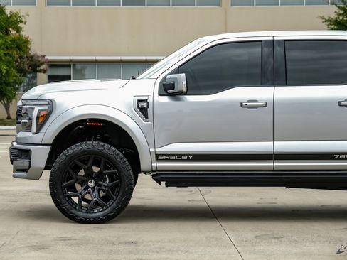 Used 2025 Ford F150 Lariat w/ Equipment Group 502A High AWD/4WD image 8