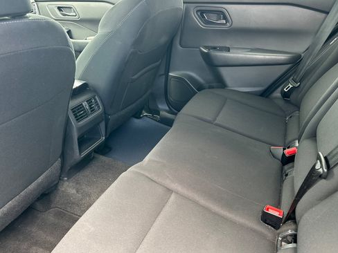 Certified 2024 Nissan Rogue S FWD image 12