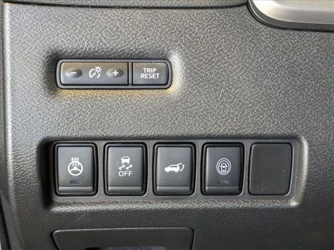 Used 2020 Nissan Murano SL image 9