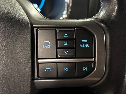 Used 2021 Ford F150 Lariat w/ Equipment Group 502A High image 27