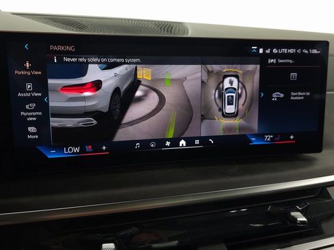 Used 2026 BMW X5 xDrive50e w/ Climate Comfort Package image 27