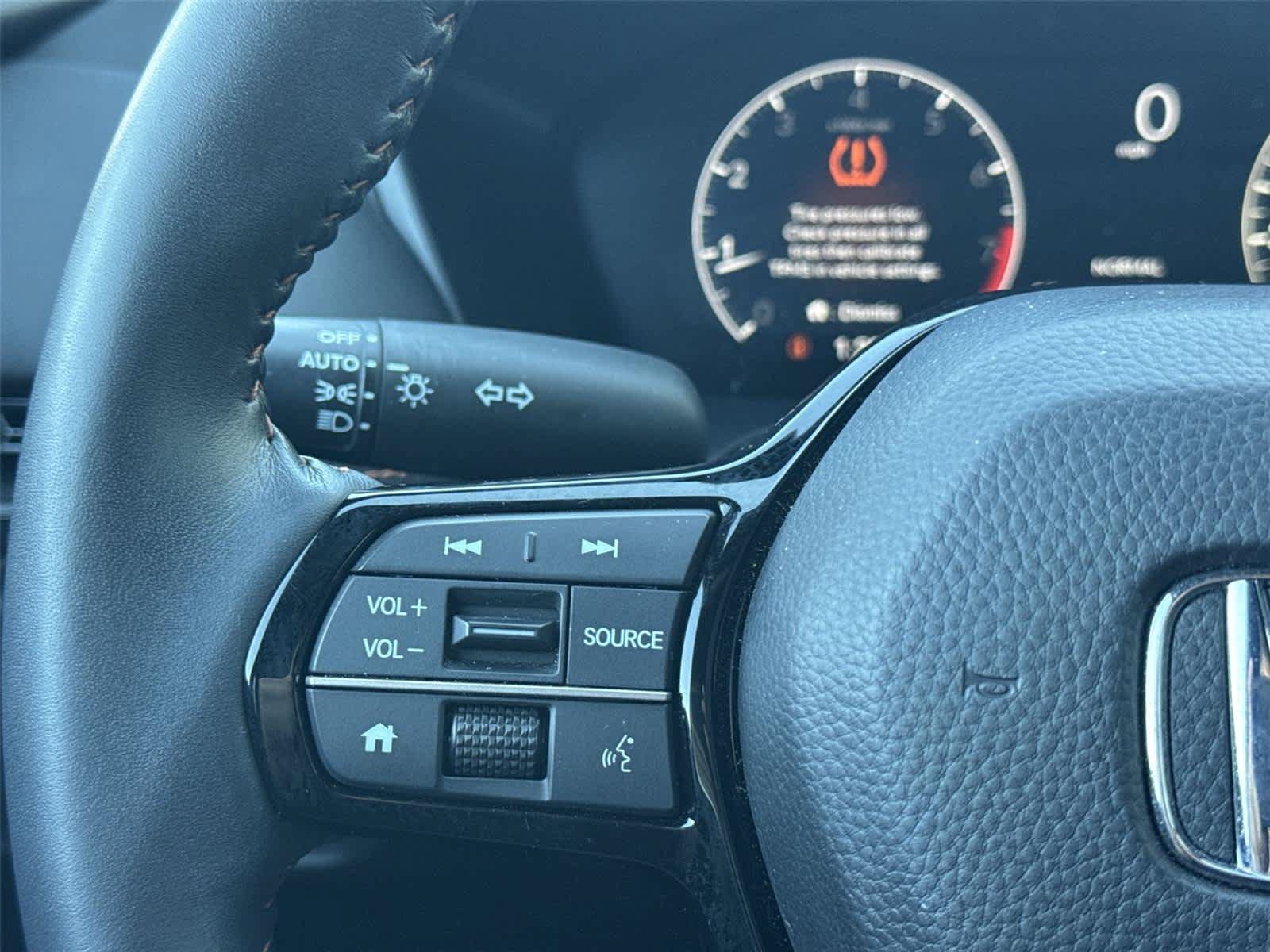 Used 2024 Honda HR-V Sport image 17