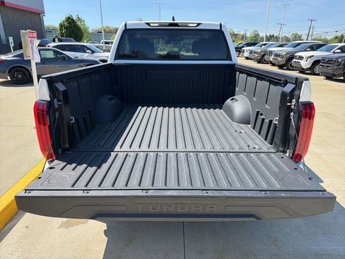 Used 2024 Toyota Tundra SR5 w/ SR5 Convenience Package AWD/4WD image 25