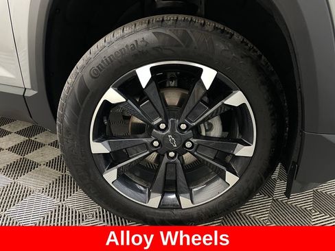 Certified 2025 Chevrolet Equinox RS w/ Safety and Technology Package FWD image 52