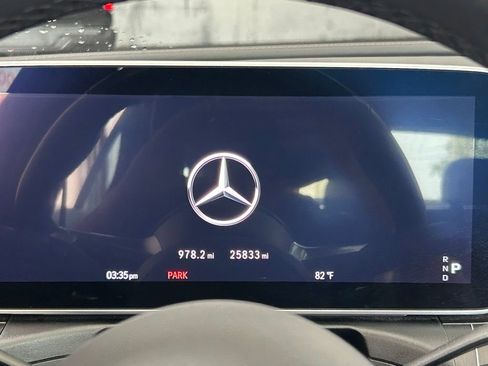 Used 2025 Mercedes-Benz C 300 4MATIC Sedan image 23