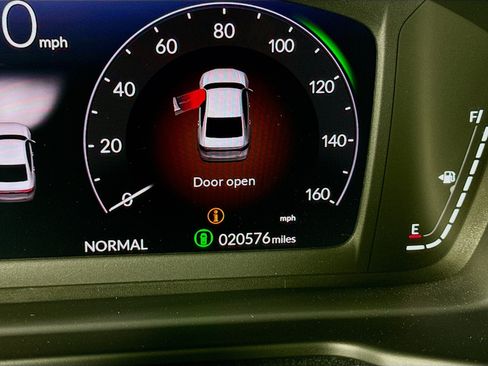 Used 2023 Honda Accord EX-L image 12